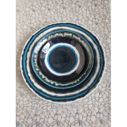 Handmade Ceramic Plate Set – Natural Elegance for Everyday Use