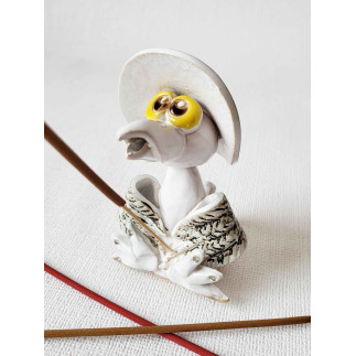 Crow with Hat – Handmade Ceramic Incense Holder